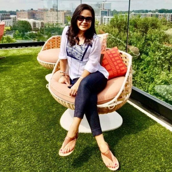 Meet your Posher, Sherry - Picture 1 of 1